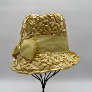 Vintage 1960s Ladies Union Made Straw Hat with Yellow Bow